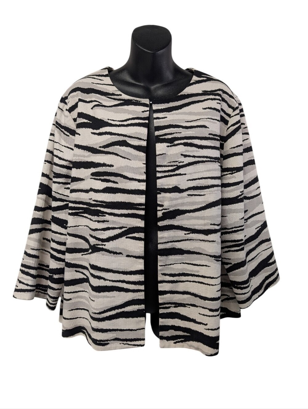Chico’s Size 3 (USXL) Zebra Print Open Front Blazer Jacket Black White Lined